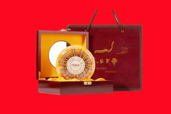 收购资讯:三明梅列区回收冬虫夏草是按克吗